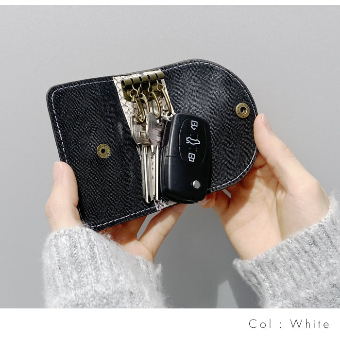 【Leo&Aoi公式ショップ】 山羊革 ダイヤモンド パイソン キーケース 4連 本革 メンズ レディース スマートキー 三つ折り レザー 鍵入れ 鍵 カギ 収納 スリム コンパクト キーホルダー 4連キーケース 型押し ヘビ柄 【安心の返品保証付き】