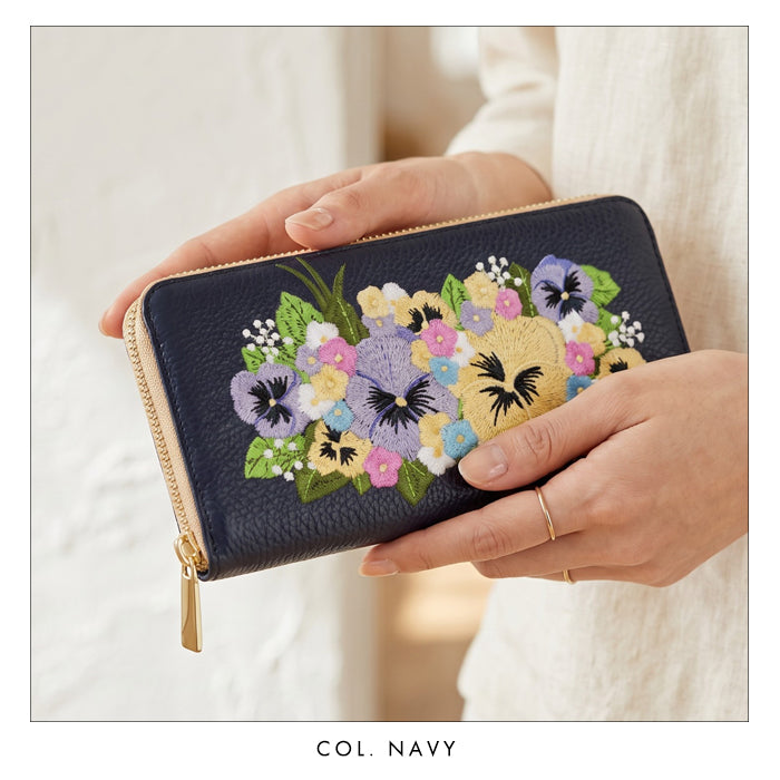 【Leo&Aoi公式ショップ】 本革 パンジー刺繡 長財布 財布 ラウンド型 レディース 型押し カード収納 花 [WL-R1-S5]【安心の返品保証付き】